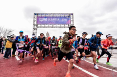 2023年第二届1390海岛越野赛圆满落幕，四郎多吉成功卫冕百公里组别男子冠军